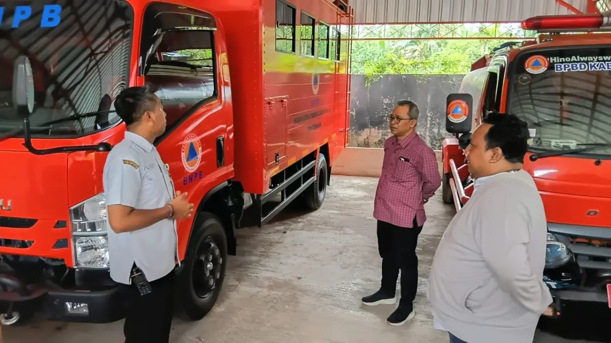 Anggota Komisi VIII DPR RI Fraksi PDI Perjuangan Wibowo Prasetyo mendapat penjelasan dari Kepala Badan Penanggulangan Bencana Daerah (BPBD) Kabupaten Temanggung.
