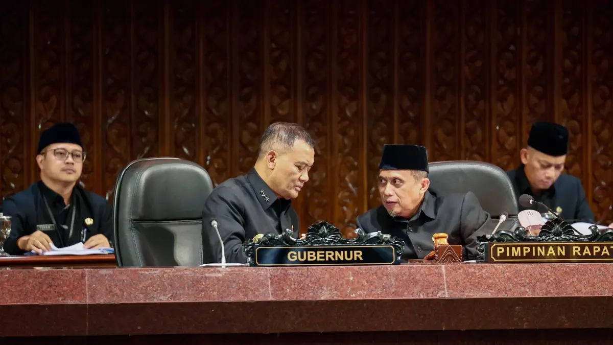 Gubernur Ahmad Luthfi dalam Rapat Paripurna di Gedung DPRD Provinsi Jawa Tengah, Kamis (30/4/2026).
