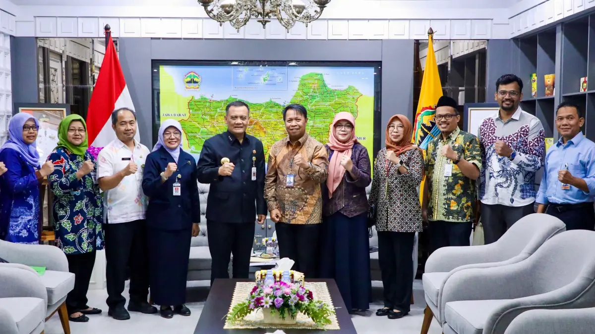 Gubernur Jateng Ahmad Luthfi menerima audiensi panitia acara CJBF 2026, Kamis (30/4/2026).