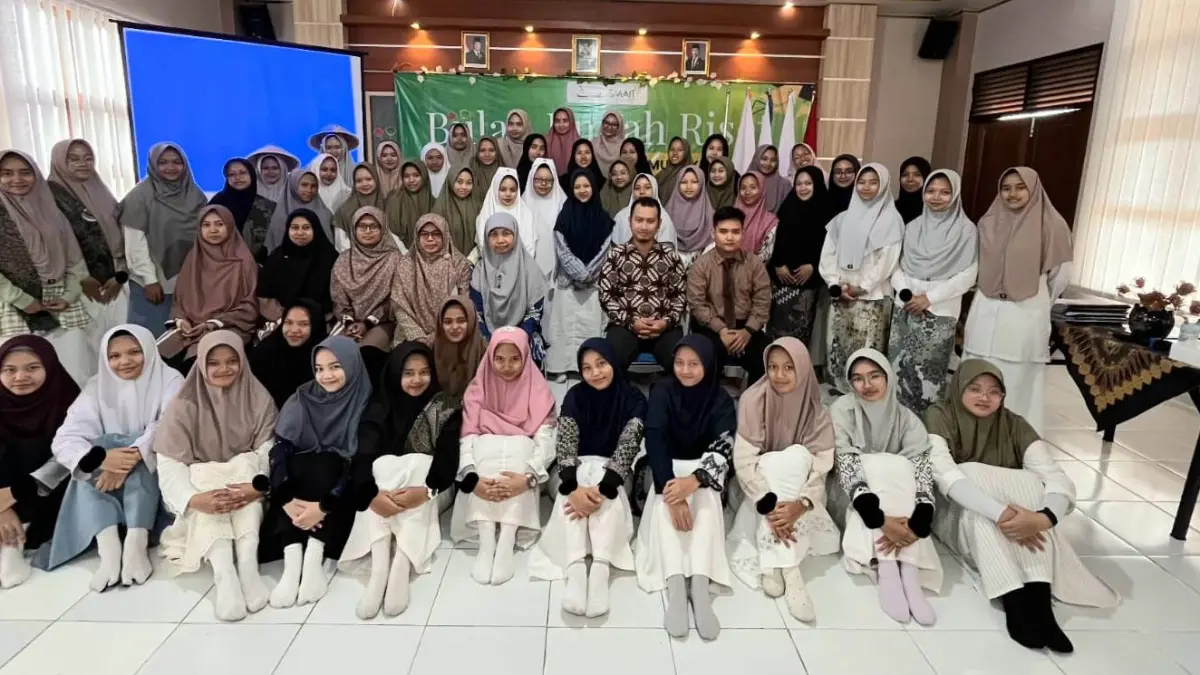 Tim riset SMAIT Ihsanul Fikri Mungkid Kabupaten Magelang berhasil mendapatkan Surat Pencatatan Ciptaan (Hak Cipta) 2 karya siswanya dari Direktorat Jenderal Kekayaan Intelektual. (istimewa). 