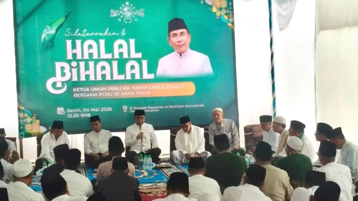Pengurus Cabang Nahdlatul Ulama (PCNU) se-Jawa Timur bertemu dan bersilaturahmi dengan Ketua Umum PBNU, Gus Yahya Cholil Staquf, di Pondok Pesantren Al Kholiliyah An Nuroniyah, Demangan Timur, Bangkalan, Madura,, Senin (4/5/2026).