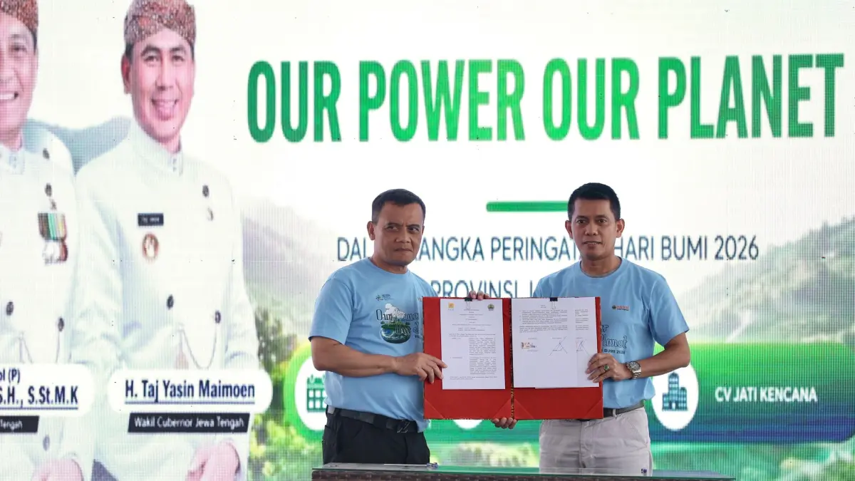 Gubernur Jateng Ahmad Luthfi dalam acara penanaman area tambang Desa Kandangan dan Polosiri, Kecamatan Bawen, Kabupaten Semarang, Rabu (13/5/2026). (Istimewa)
