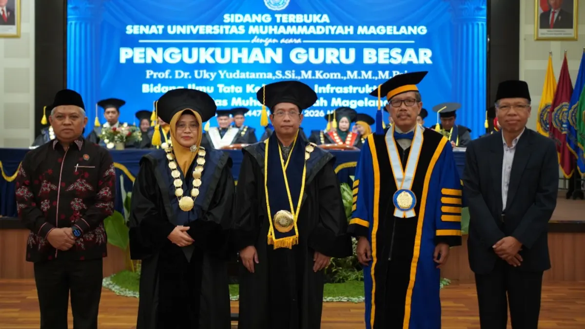Pengukuhan guru besar Unimma Prof. Dr. Uky Yudatama, Selasa (19/5/2026).&nbsp; (ROFIK SYARIF/ JAWA POS RADAR MAGELANG)