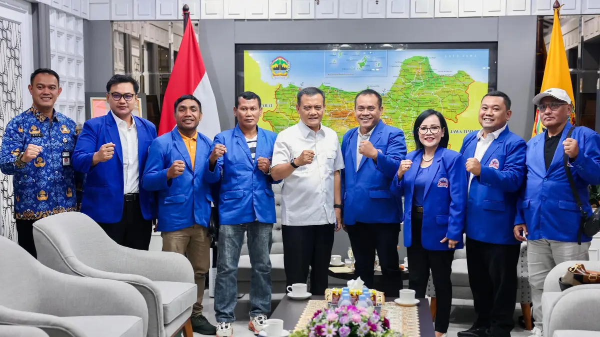 Gubernur Jawa Tengah, Ahmad Luthfi menerima audiensi pengurus DPW ATI Jawa Tengah di kantornya, Rabu (20/5/2026). (Istimewa)
