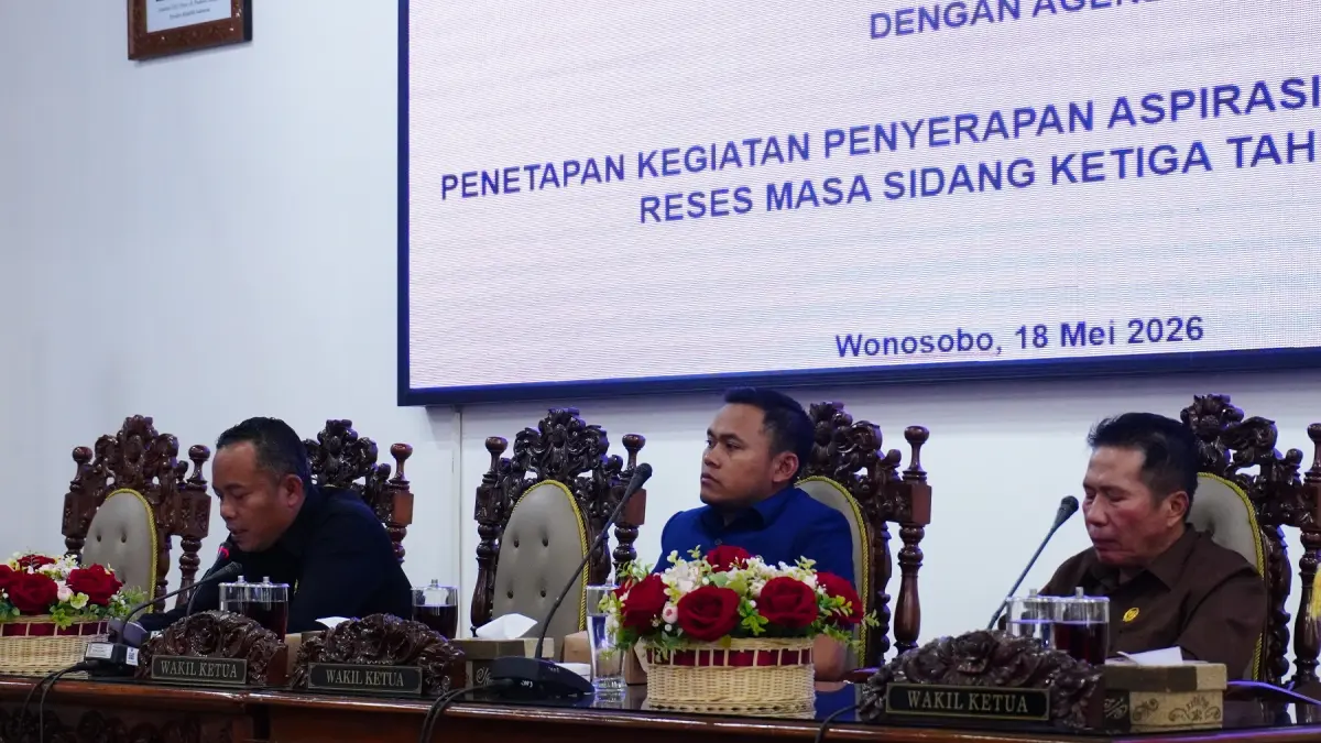 Rapat paripurna penetapan kegiatan reses DPRD Kabupaten Wonosobo, Senin (18/5/2026). (Istimewa).
