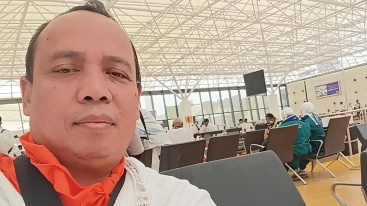 Drs. Satriyatmo, MM. 