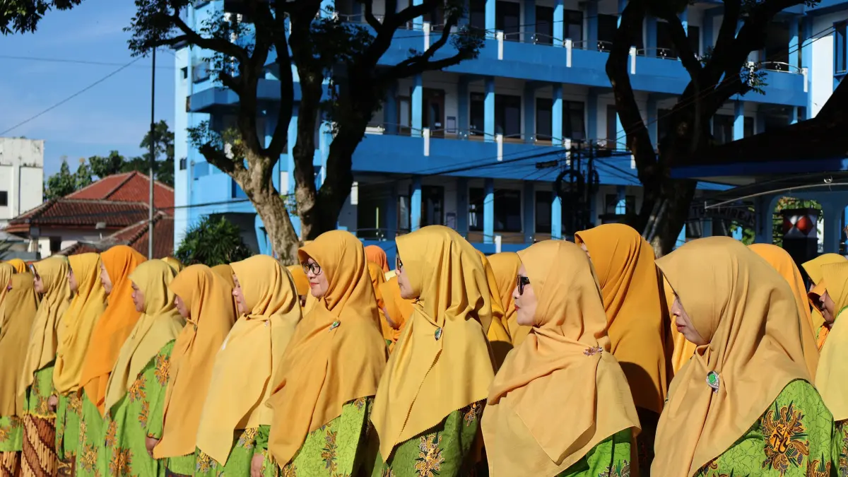 Apel Milad ‘Aisyiyah ke-109 yang digelar di halaman SMA Muhammadiyah Wonosobo, Minggu (24/5/2026) diikuti ratusan kader dari 17 perwakilan Pimpinan Cabang ‘Aisyiyah (PCA) se-Kabupaten Wonosobo. (Istimewa)
