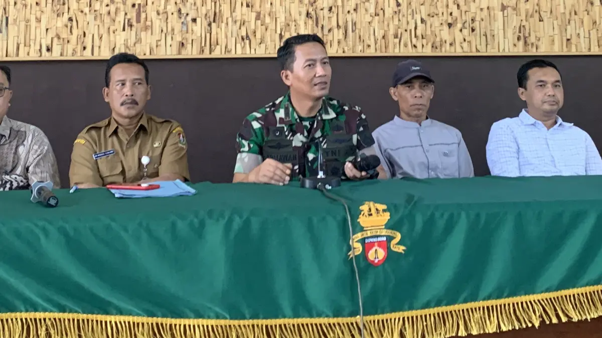 Kodim 0706/Temanggung memberikan klarifikasi mengenai polemik Yonif TP yang viral di media sosial, Senin (25/5/2026). (Devi Khofifatur Rizqi/Jawa Pos Radar Magelang).

