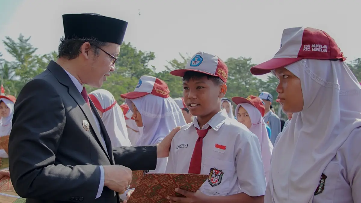 Penghargaan diserahkan langsung oleh Bupati Magelang Grengseng Pamuji pada Upacara Peringatan Hari Lahir Pancasila di Lapangan drh. Soepardi, Sawitan, Senin (1/6/2026).&nbsp;
