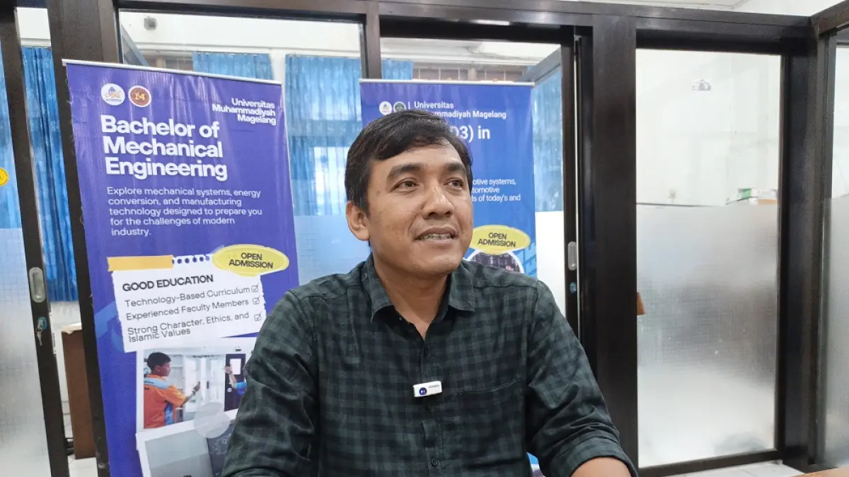 Guru Besar Universitas Muhammadiyah Magelang, Prof. Dr. Ir. Muji Setiyo, S.T., M.T. (ROFIK SYARIF/ JAWA POS RADAR MAGELANG)