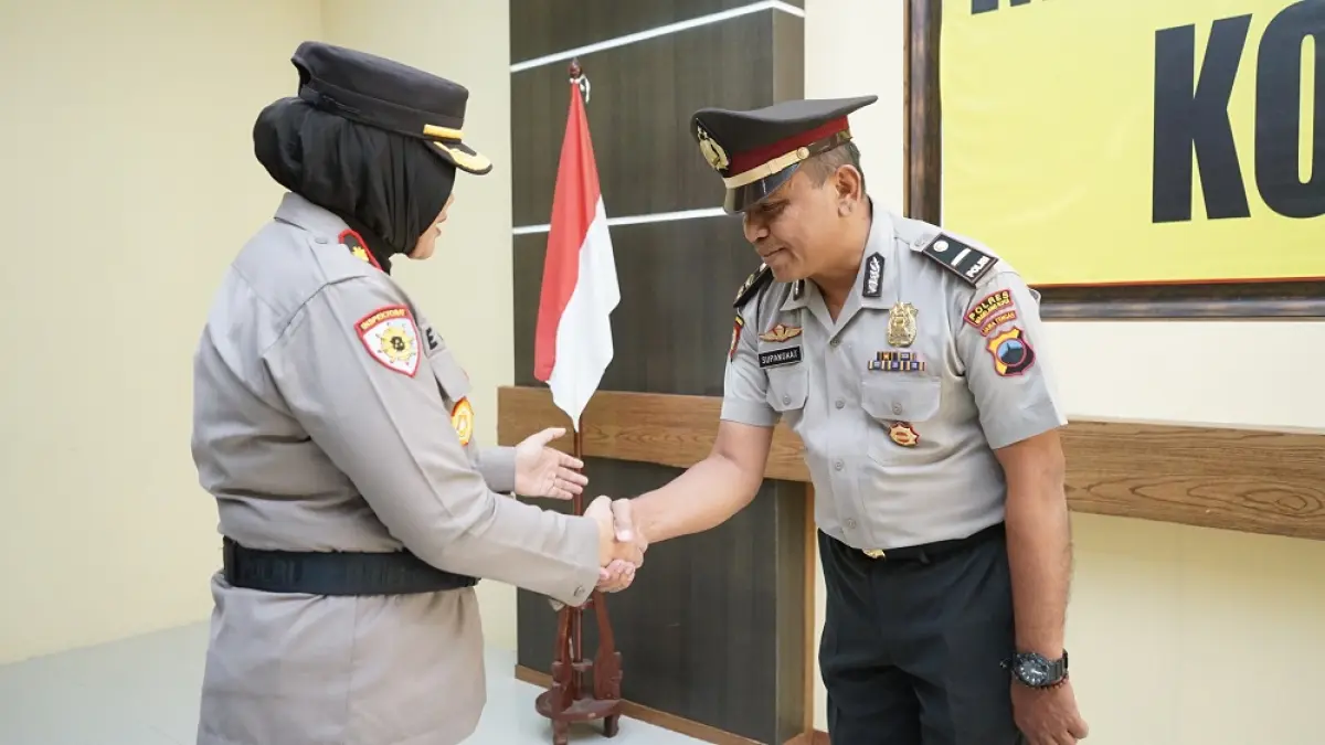 Wakapolres Magelang Kota Pimpin Upacara Kenaikan Pangkat Pengabdian Ipda Supangkat