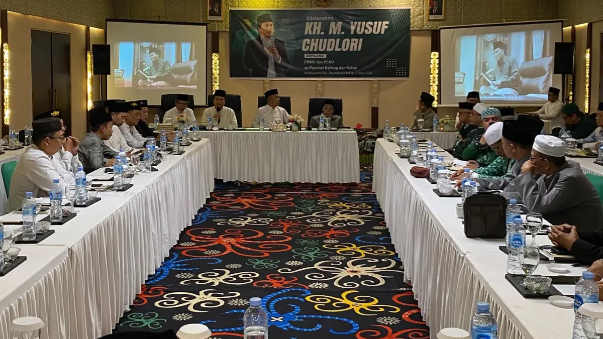 Pertemuan PWNU Kalteng dan Kalsel yang dikuti oleh puluhan PCNU dari masing-masing pengurus wilayah, bersama KH M Yusuf Chudlori, antusias mendorong kesatuan NU. (Istimewa)