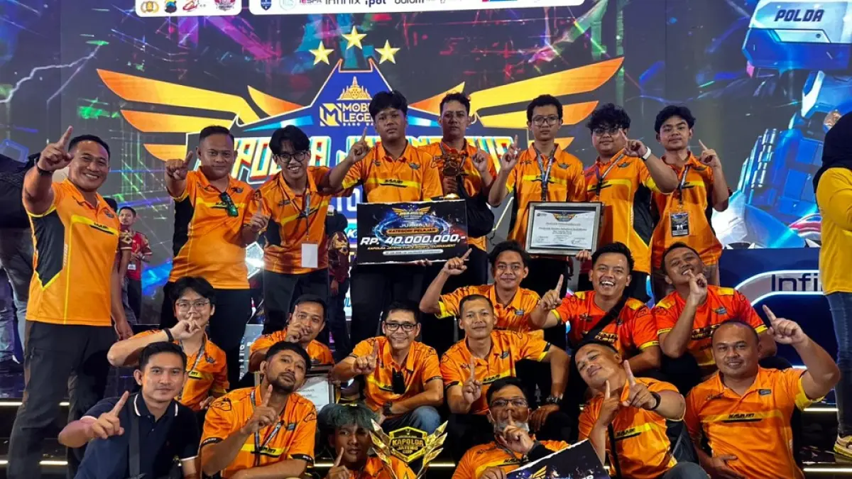 Tim E-Sports Polresta Magelang meraih juara Turnamen E-Sports Kapolda Jawa Tengah Cup 2026 kategori pelajar.