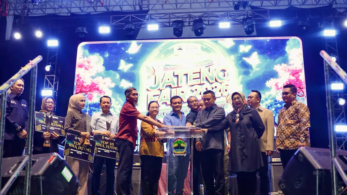 Gubernur Jawa Tengah, Ahmad Luthfi membuka Jateng Fair 2026 di PRPP Semarang, Jumat (26/6/2026).&nbsp;(Istimewa)