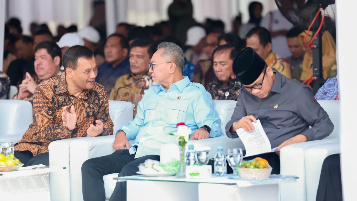 Gubernur Ahmad Luthfi, saat menghadiri kegiatan Dukungan Asta Cita Presiden Republik Indonesia yang diprakarsai DPP PAPDESI di Koperasi Desa Merah Putih Bergas Kidul, Kabupaten Semarang, Sabtu (27/6/2026). Tampak Menko Bidang Pangan Zukifli Hasan. (Istimewa)
