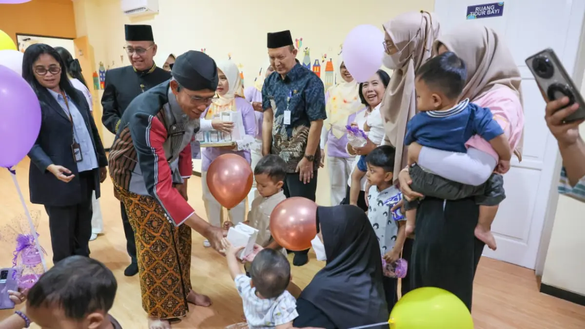 Sekda Provinsi Jawa Tengah Sumarno ketika melaunching penitipan anak Dharma Daycare milik Dharma Wanita Persatuan (DWP) Provinsi Jawa Tengah di Jalan Menteri Supeno 2 B Kota Semarang, Senin (29/6/2026). (Istimewa)