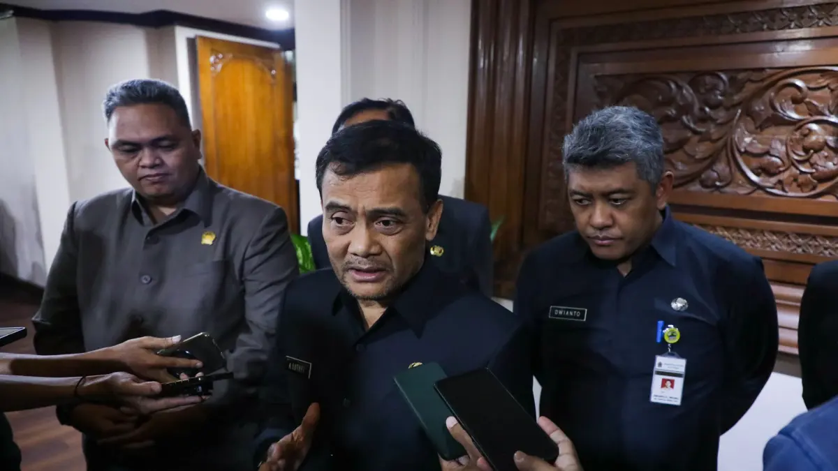 Gubernur Ahmad Luthfi usai mengikuti Rapat Paripurna di Gedung DPRD Jawa Tengah, Kamis (2/7/2026).