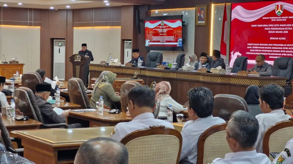 Rapat paripurna pengambilan keputusan terhadap hasil pembahasan Badan Anggaran DPRD Kota Magelang, Rabu (8/7/2026). (PUPUT PUSPITASARI/JAWA POS RADAR MAGELANG)
