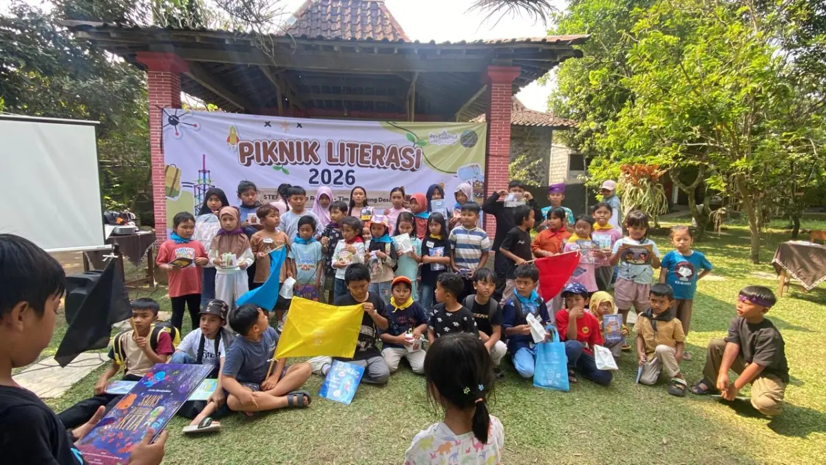 Komunitas Read Aloud Magelang saat mengadakan Piknik Literasi 2026. (Dok Komunitas Read Aloud)