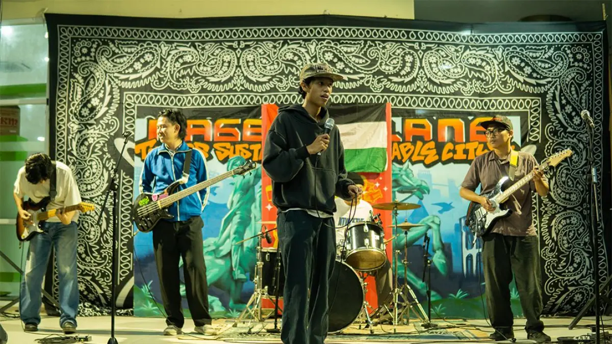 Perform band Zannetive asal Magelang dalam acara Irama Muda. Band ini lahir dari obrolan iseng. (Dok Zannetive)

