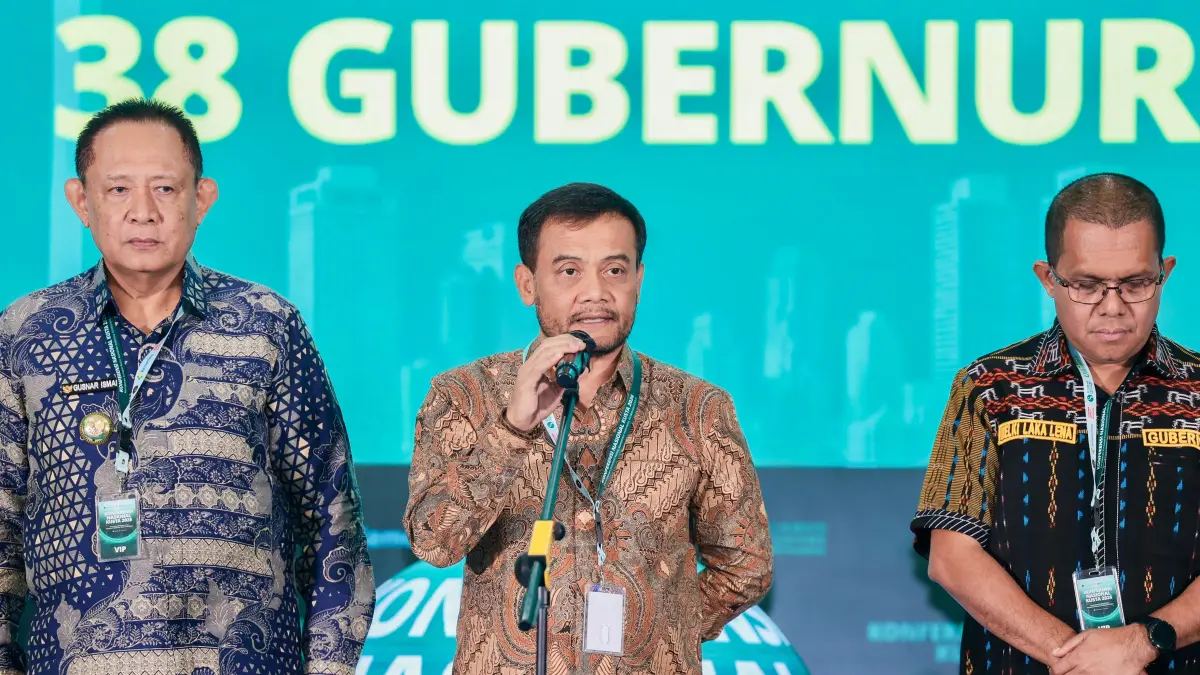Gubernur Jawa Tengah Ahmad Luthfi bersama gubernur dari berbagai daerah mendeklarasikan komitmen mempercepat eliminasi kusta pada  Konferensi Nasional Kusta 2026 di Hotel Grand Sahid Jaya, Jakarta, Jumat (10/7/2026).&nbsp;(Istimewa)