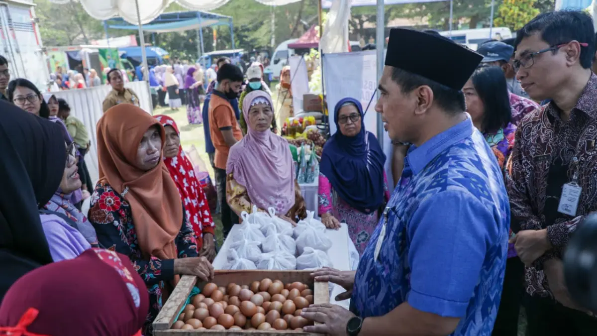 Wakil Gubernur Jawa Tengah, Taj Yasin Maimoen, menghadiri Festival Pangan di Desa Ayamputih, Kecamatan Bulupesantren, Kebumen, Selasa (14/7/2026). (Istimewa)