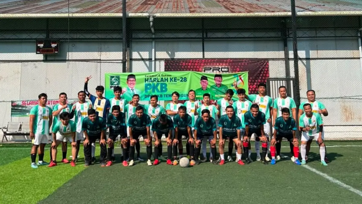 Turnamen mini soccer mempertemukan empat tim pada Sabtu (18/7/2026). Tim GP Ansor keluar sebagai juara, sementara tim PKB harus tersingkir sejak babak penyisihan. (Istimewa)