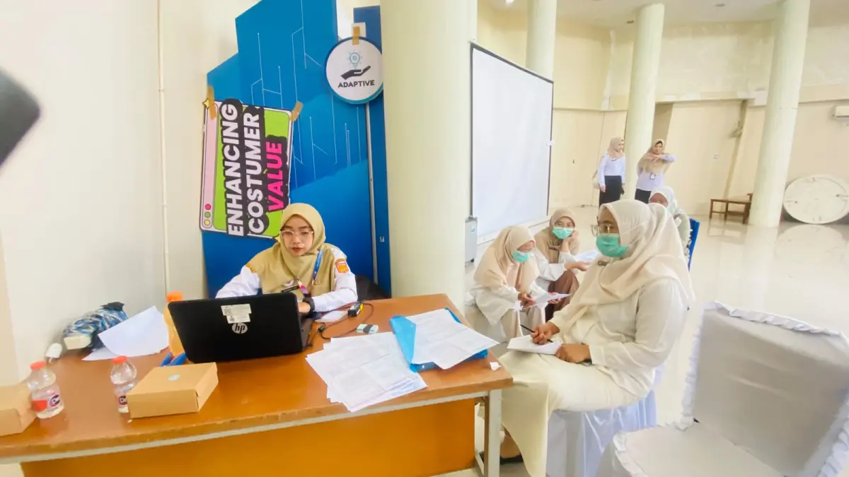 Petugas Dinas Kesehatan Kabupaten Wonosobo menghadirkan pelayanan kesehatan yang berkualitas, responsif, dan merata bukan sekadar isapan jempol. (Istimewa)