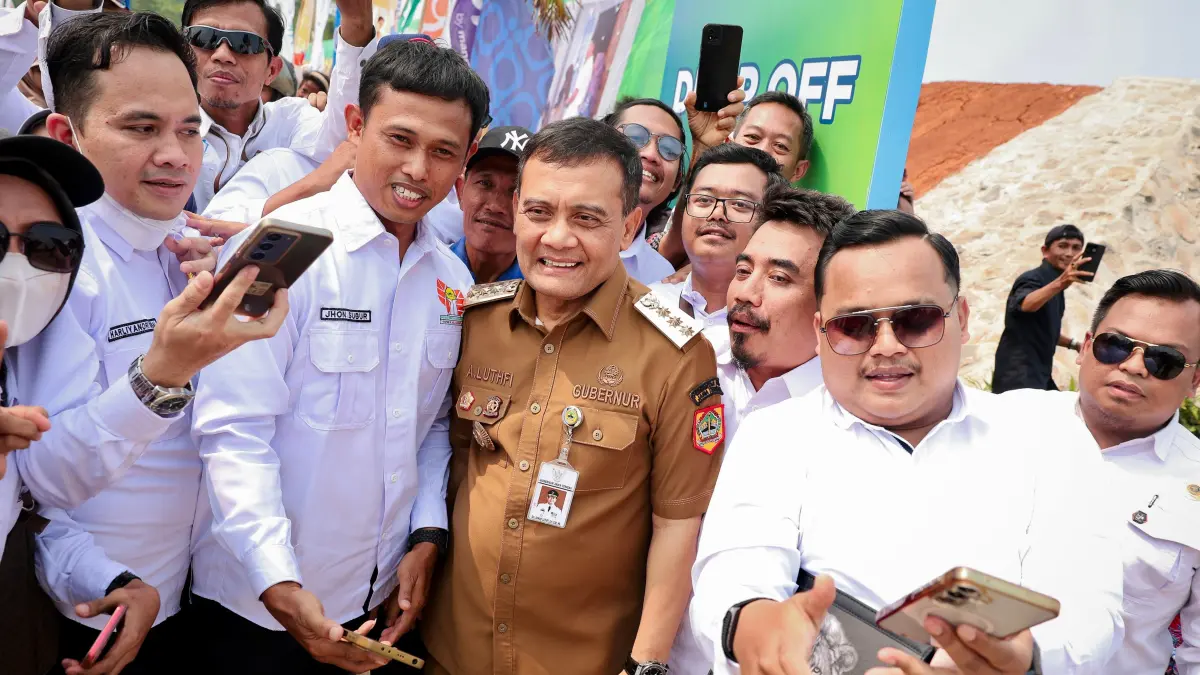 Gubernur Ahmad Luthfi ketika menghadiri Akad Massal 62.710 Unit KPR Subsidi di Perumahan Puri Delta City Side, Kabupaten Batang, Kamis (30/7/2026). (Istimewa)