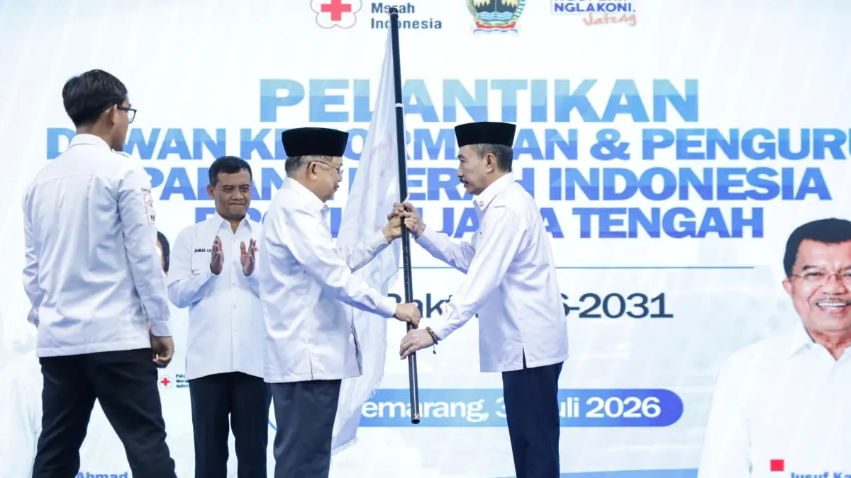 Ketua Umum PMI Jusuf Kalla melantik Ahmad Luthfi sebagai Pelindung PMI Jawa Tengah, Wakil Gubernur Taj Yasin Maimoen dilantik sebagai Ketua Dewan Kehormatan, sedangkan anggota DPR RI, Haryanto dilantik sebagai Ketua PMI Jawa Tengah bersama jajaran pengurus lainnya.