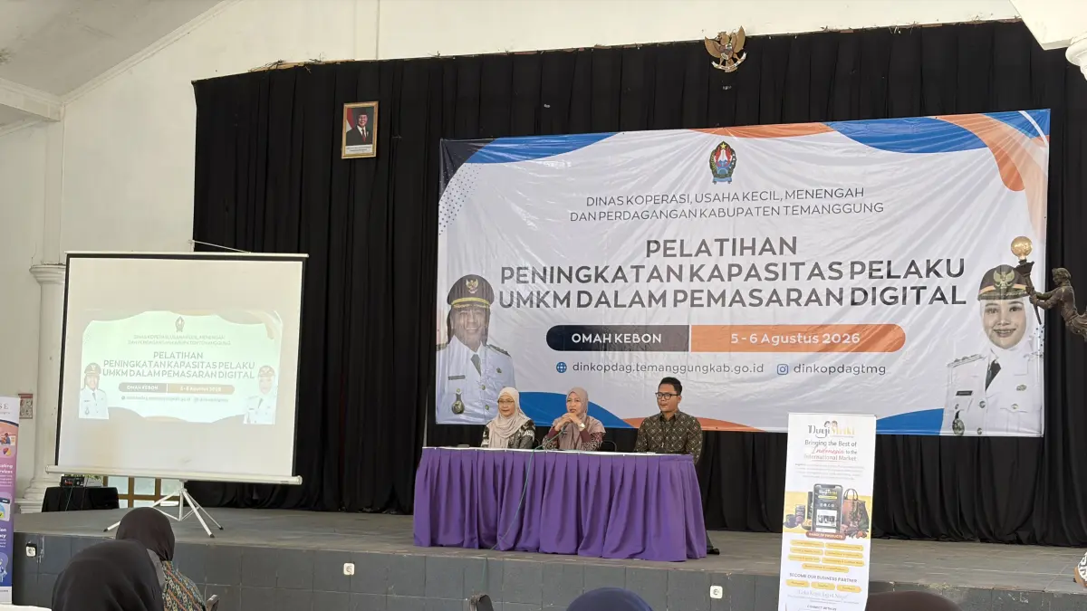 Pelatihan Peningkatan Kapasitas Pelaku UMKM dalam Pemasaran Digital, di Omah Kebon, Kamis (6/8/2026).&nbsp;(Devi Khofifatur Rizqi/Jawa Pos Radar Magelang)