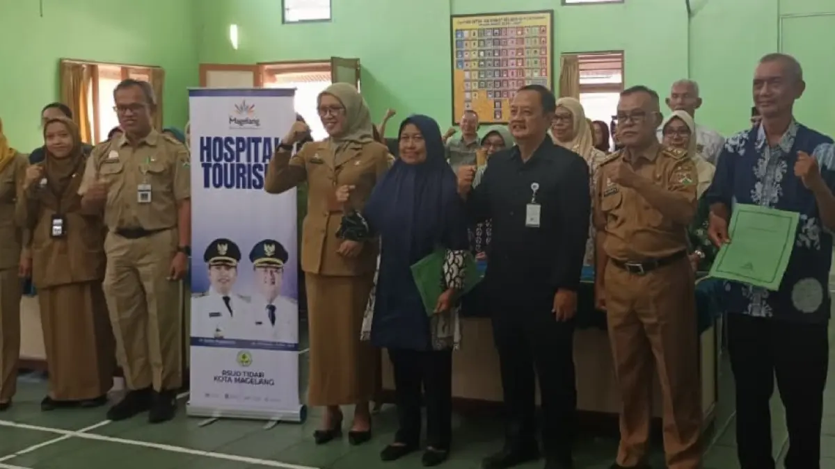 Wakil Wali Kota Magelang dr Sri Harso saat hadir di Roadshow Sapa Warga Kelurahan Cacaban, Selasa (11/8/2026). (SELINA ANGGELIN/JAWA POS RADAR MAGELANG)
