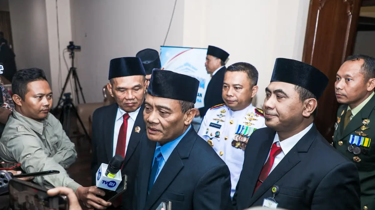 Gubernur Ahmad Luthfi bersama Wagub Taj Yasin dan forkompimda usai Rapat Paripurna DPRD Provinsi Jawa Tengah dengan agenda mendengarkan Pidato Kenegaraan Presiden RI Prabowo Subianto dalam rangka HUT ke-81 Kemerdekaan RI, di Gedung Berlian, Kota Semarang, Jumat (14/8/2026). (Istimewa)