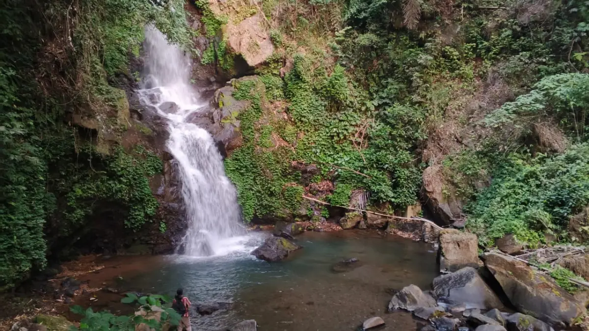 Air Terjun Sekar Langit masih terjaga keasriannya, berada di lereng Gunung Telomoyo masuk wilayah Desa Tlogorejo, Grabag, Kabupaten Magelang. (Muhammad Bintang Pamungkas/Jawa Pos Radar Magelang).