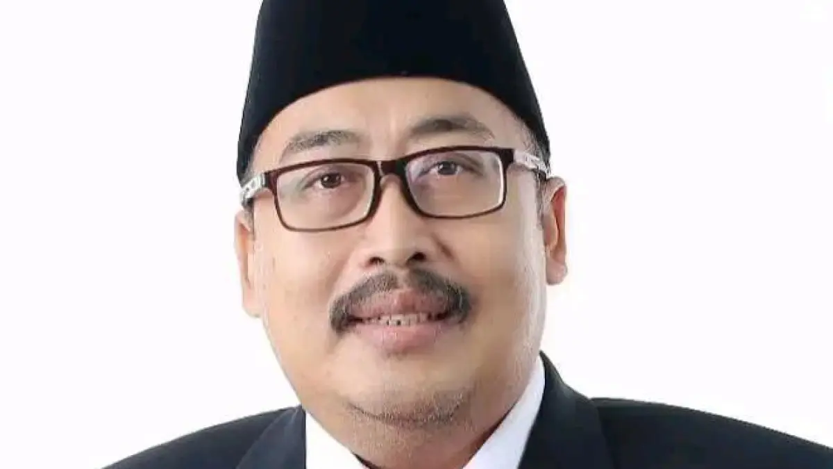 Dr. H. Ahmad Fahrur Rozi