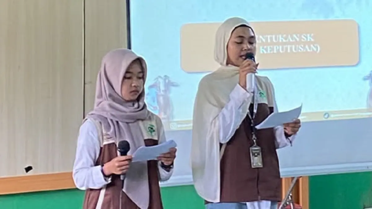 MC acara pembentukan Kelompok Usaha Peternakan Desa Tugurejo, Kecamatan Tempuran, Kabupaten Magelang.