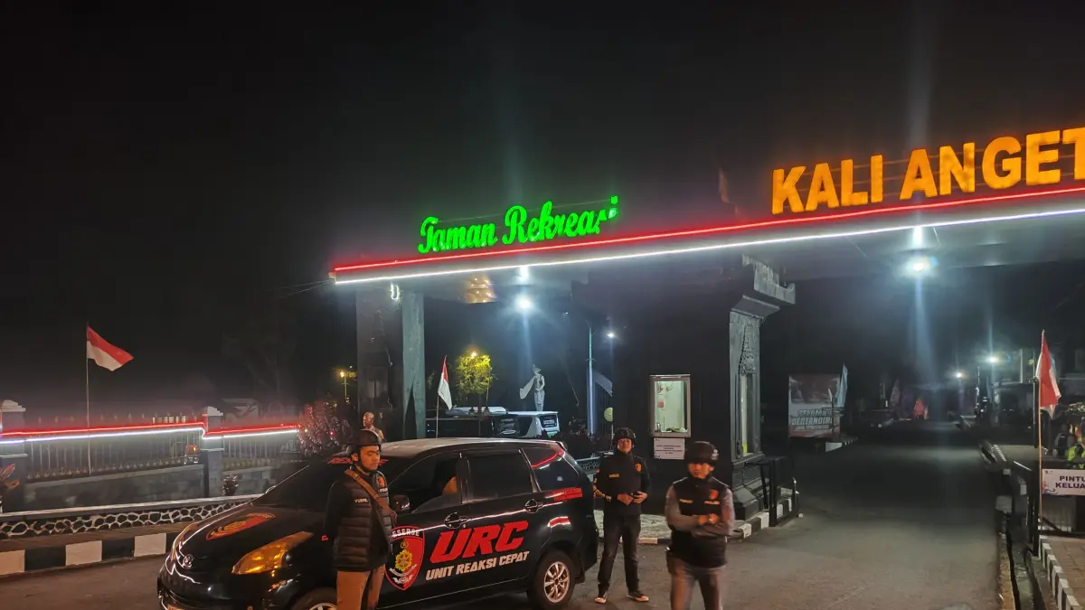 Tim Unit Reaksi Cepat (URC) Satreskrim Polres Wonosobo menyisir kawasan rawan kejahatan, Kamis (20/8/2026). (Istimewa)