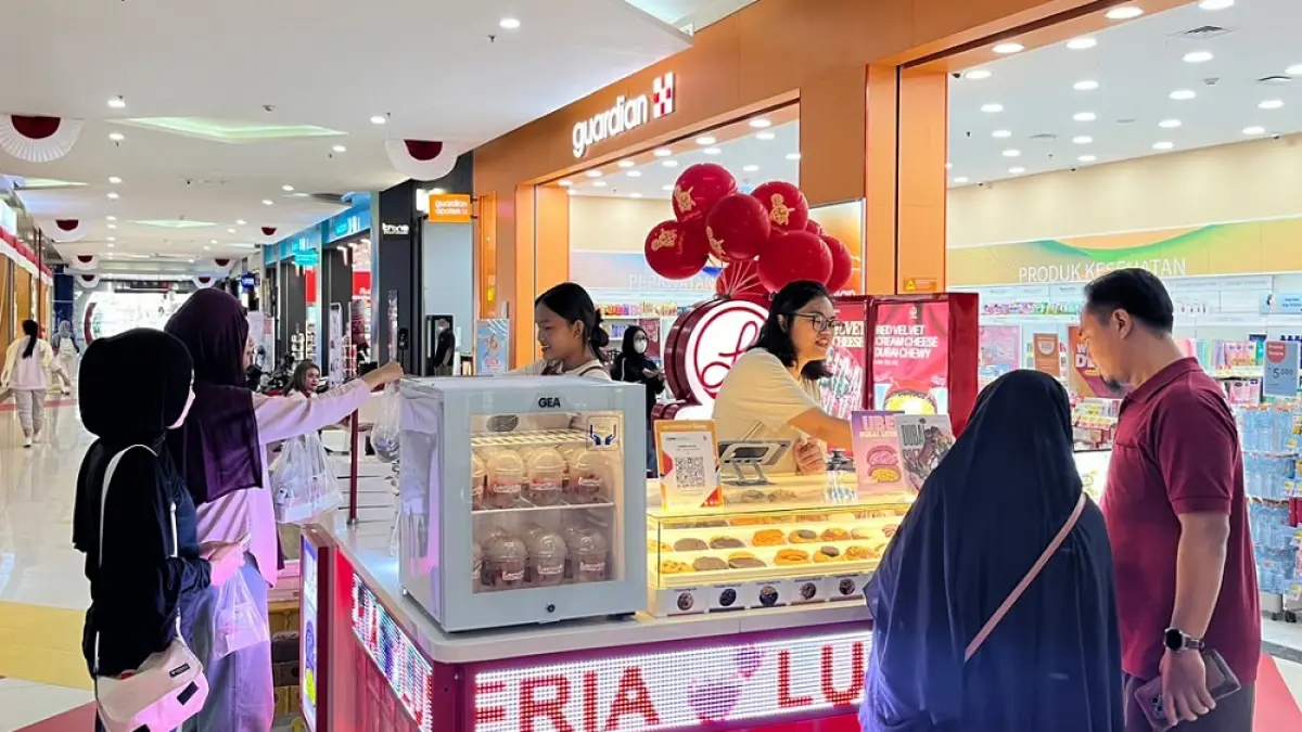 Grand opening Lumeria Dessert outlet baru di Artos Mall Magelang, Senin (24/8/2026). (PUTRI NASYWA KHAIRUNISA /JAWA POS MAGELANG)