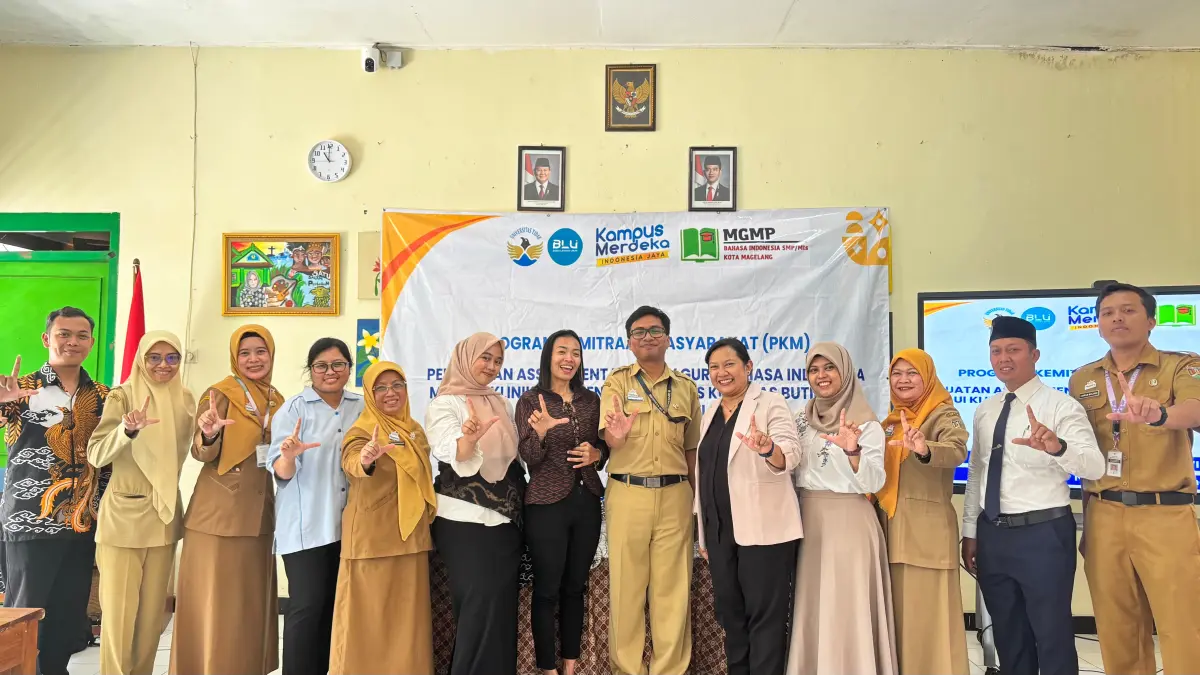 Untidar menggandeng MGMP Bahasa Indonesia SMP Kota Magelang menggelar Program Kemitraan Masyarakat (PKM) bertajuk “Penguatan Assessment Literacy Guru Bahasa Indonesia melalui Klinik Asesmen dan Analisis Kualitas Butir Soal di MGMP Kota Magelang.” (Istimewa)