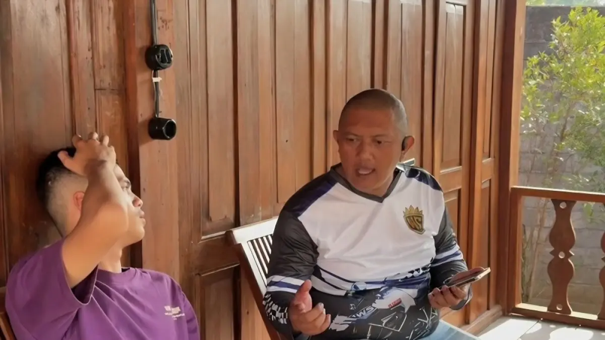 Tangkapan layar konten Arief Polpen yang diunggah di medsosnya.
