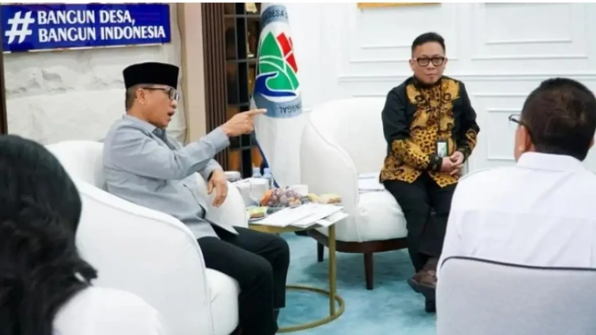 Mendes PDT Yandri Susanto memberikan dukungan perluasan perlindungan pekerja rentan di desa. (Istimewa)