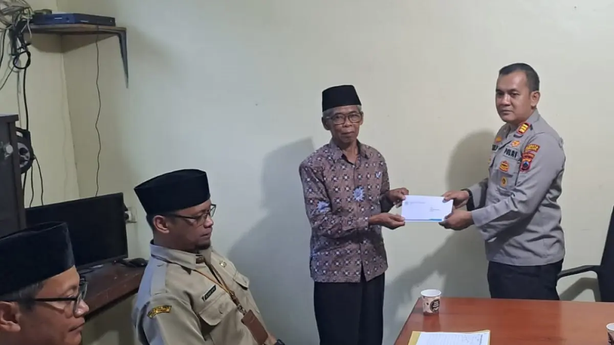 Pengurus Pimpinan Cabang Muhammadiyah (PCM) Kajoran Kabupaten Magelang melakukan audiensi dengan Polsek Kajoran.