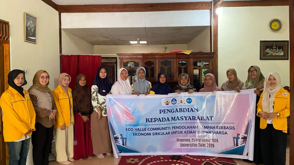 Tim Pengabdian kepada Masyarakat (PKM) Fakultas Ekonomi Universitas Tidar (Untidar) menggelar pelatihan pemberdayaan masyarakat berbasis lingkungan di Dusun Colok, Desa Tembalang, Kecamatan Candimulyo, Jumat (25/9/2026). (Dok Tim PKM Untidar)