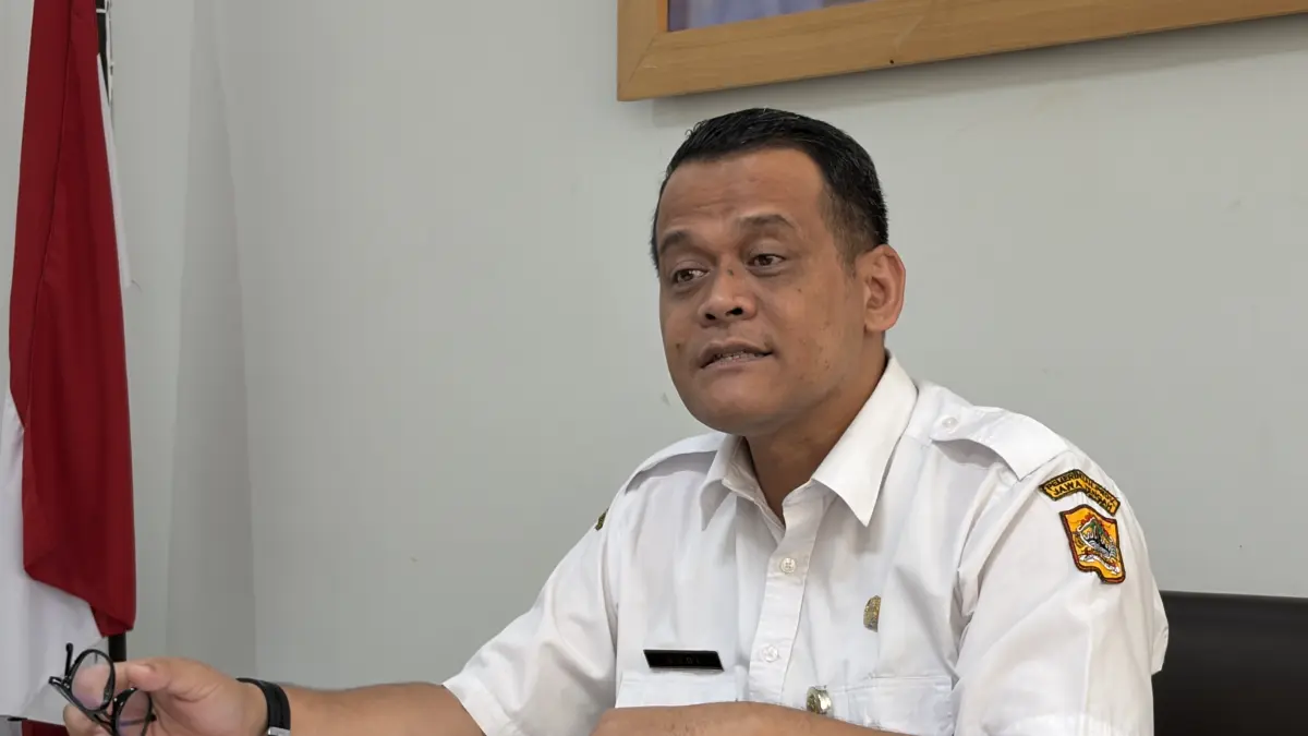 Kepala Samsat Temanggung Budi Prasetyo. (Devi Khofifatur Rizqi/Jawa Pos Radar Magelang)