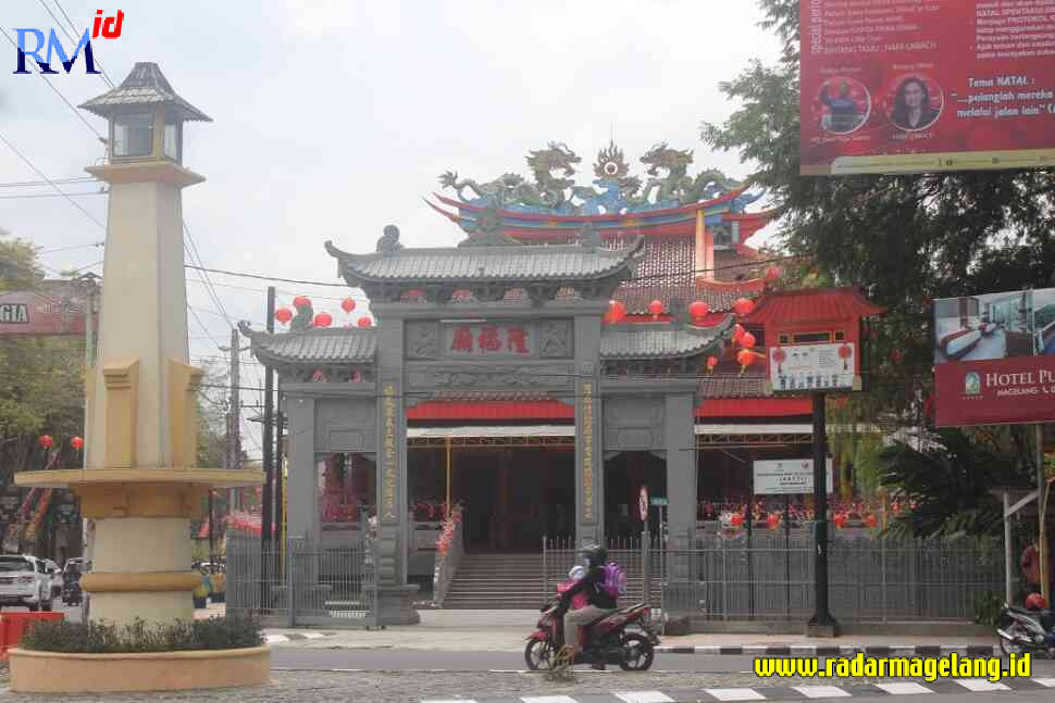 TITD Liong Hok Bio Magelang akan menjadi lokasi pesta kembang api saat pergantian tahun baru Imlek dan Cap Go Meh. (ROFIK SYARIF G P/RADAR MAGELANG)