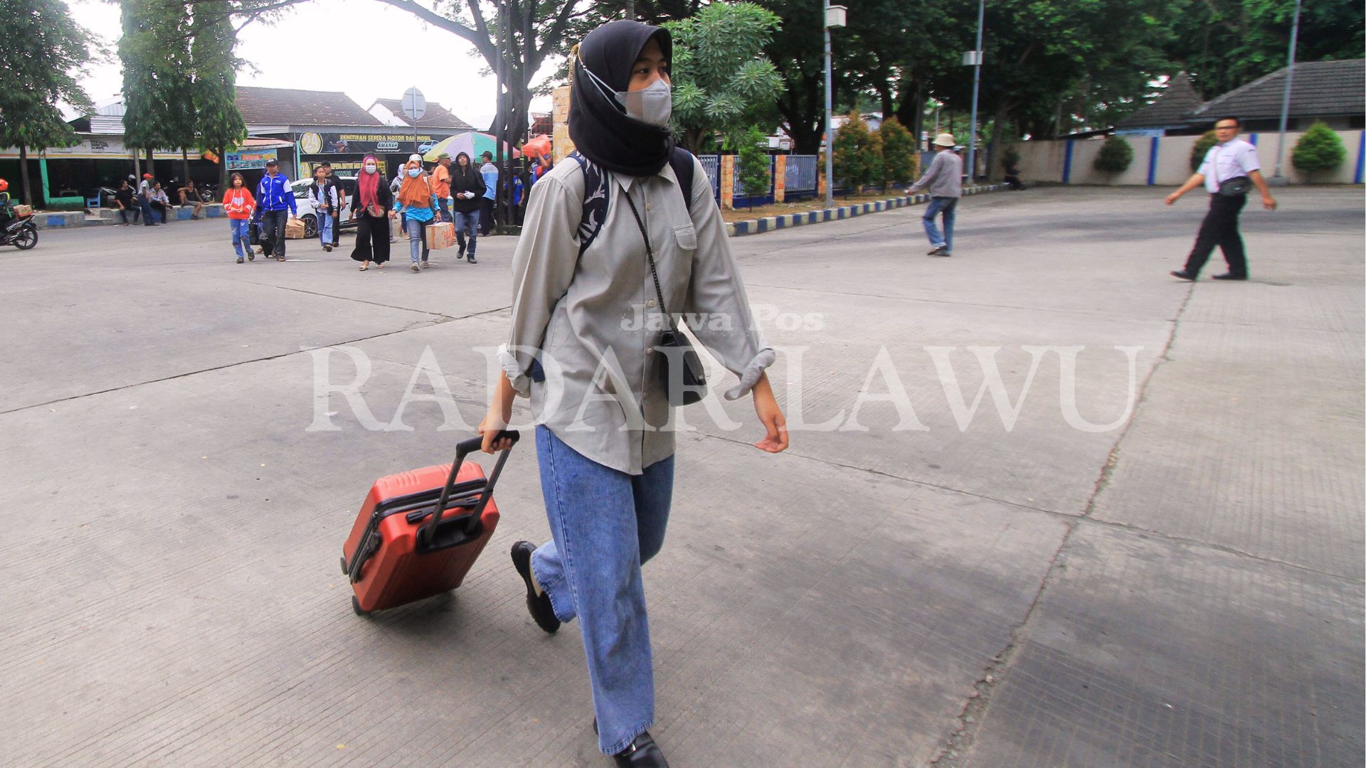 PERSIAPAN: Kondisi Terminal Selo Aji Ponorogo. (AJI PUTRA/JAWA POS RADAR MAGETAN)