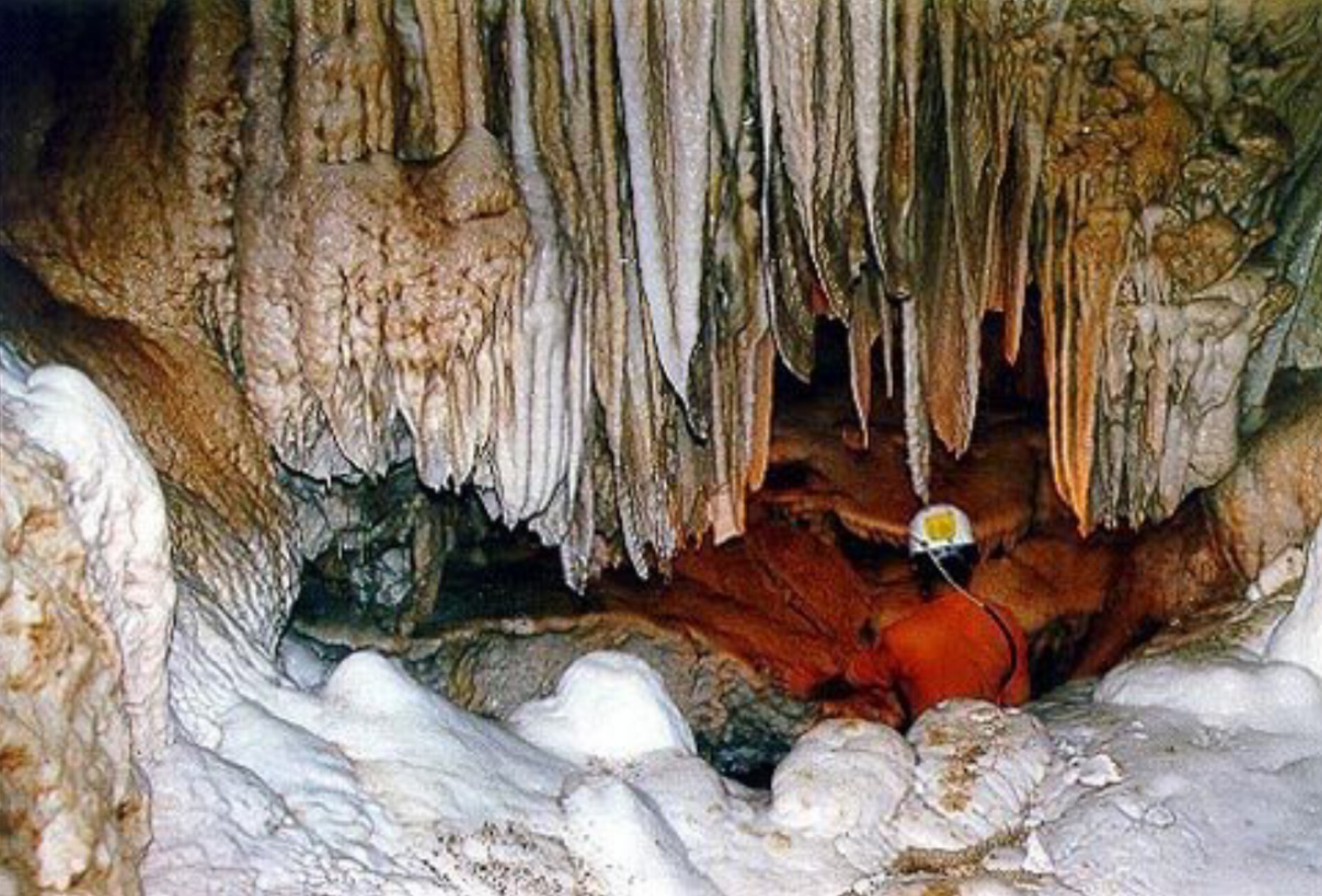 Luweng Jaran Pacitan (Pacitan Tour Destinations)