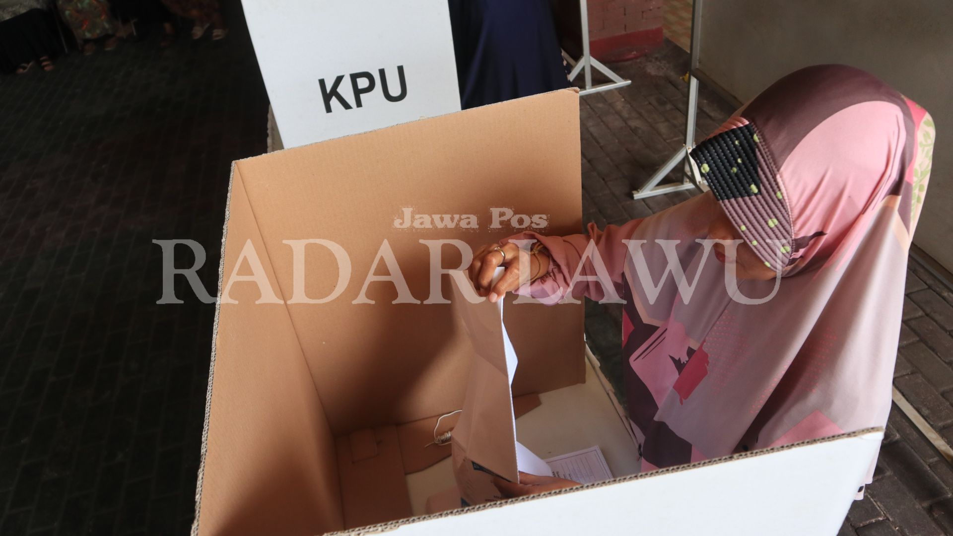 COBLOSAN: KPU menggelar simulasi coblosan mempersiapkan petugas KPPS setiap daerah