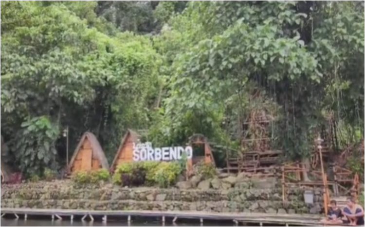 Sorbendo dikenal dengan sebutan Little lake atau danau kecilnya Sumberdodol.