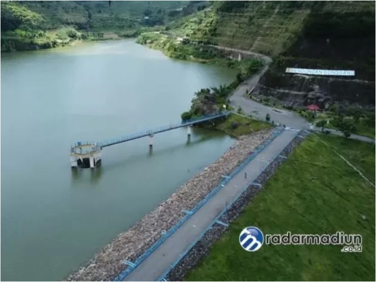 Bendungan Gonggang Destinasi Wisata Magetan suguhkan Panorama Alam yang Memukau